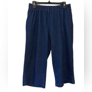 Lands End sport knit capris size S